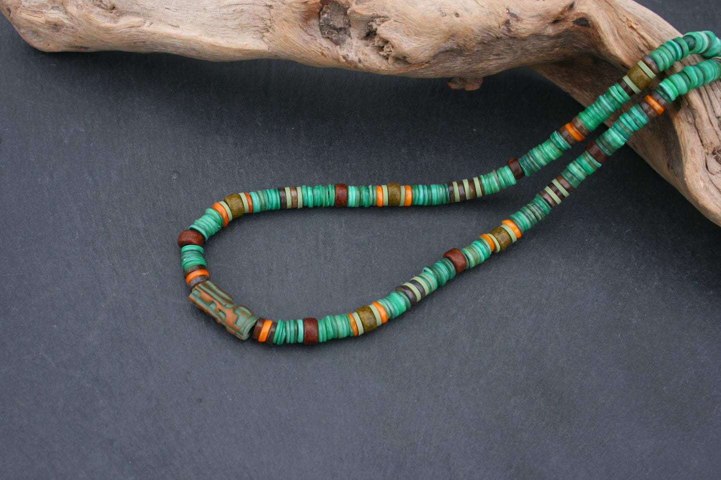 Green Heishi Gemstone Choker Necklace – Boho Ethnic Beaded Necklace for Men & Women