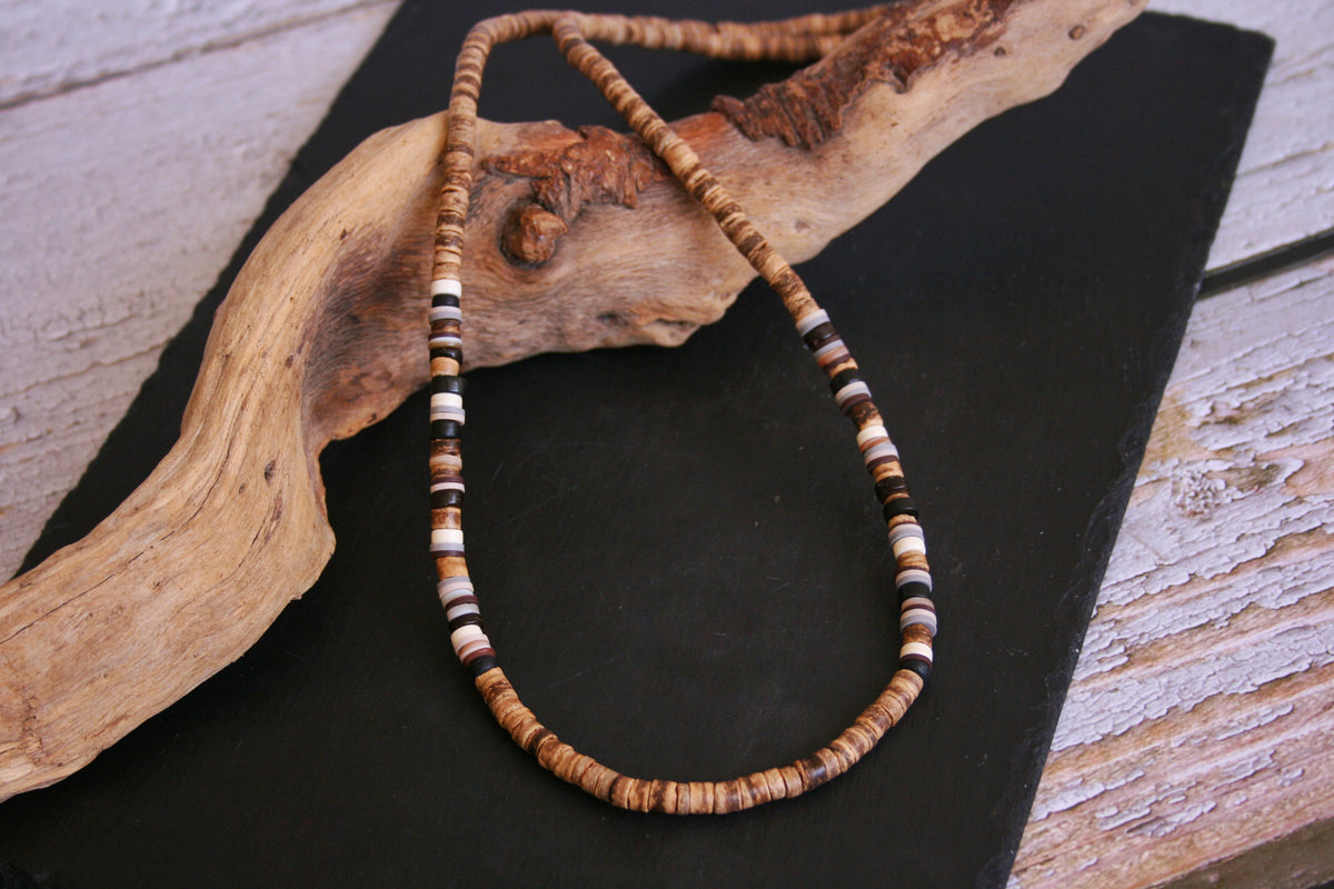 Men’s Coconut Beaded Necklace – Minimalist Boho Surfer Choker