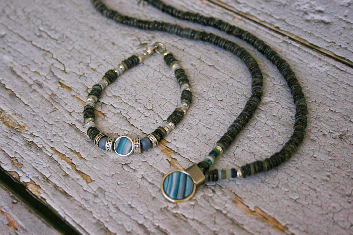 Men's Shell Choker Bracelet Set – Handmade Boho Tribal Surfer Necklace with Blue Pendant