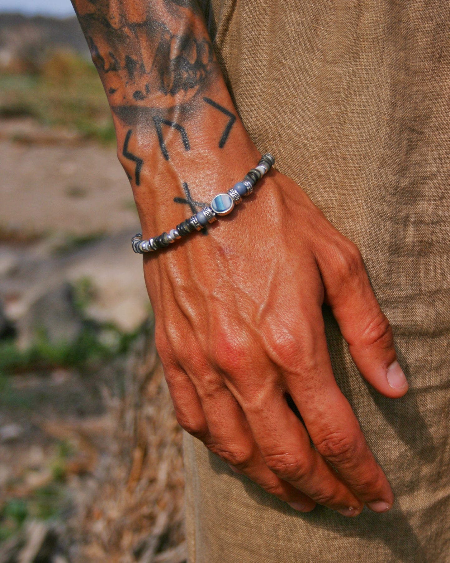 Men's Shell Choker Bracelet Set – Handmade Boho Tribal Surfer Necklace with Blue Pendant