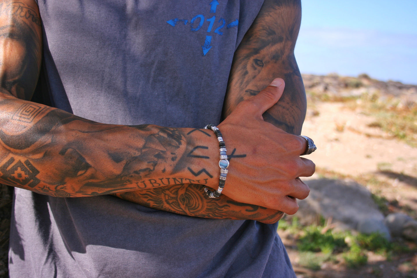 Men's Shell Choker Bracelet Set – Handmade Boho Tribal Surfer Necklace with Blue Pendant