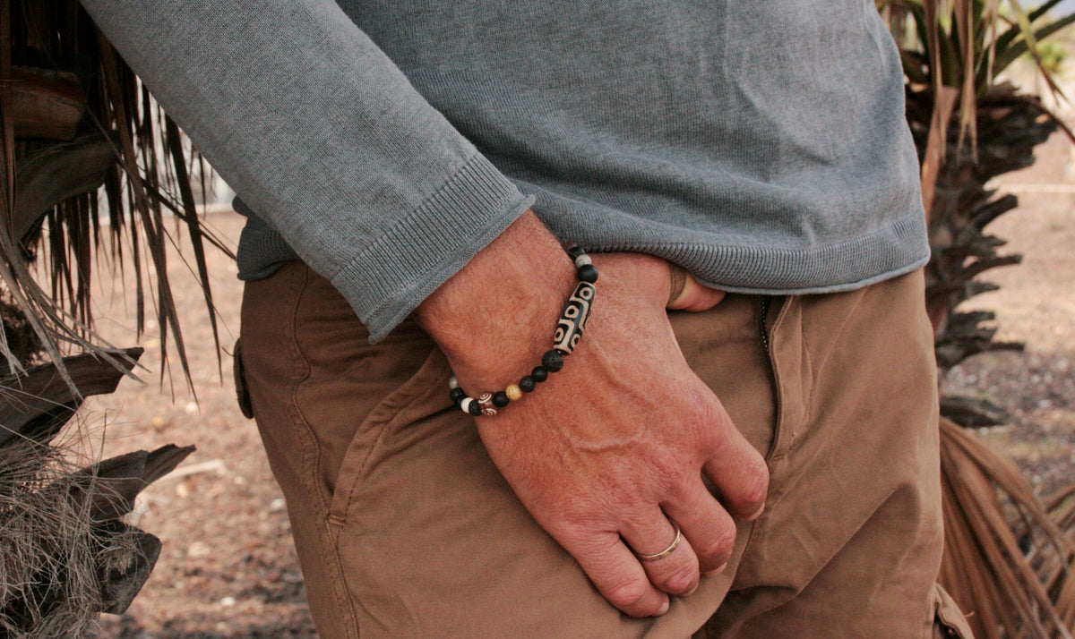 Men’s Tibetan Agate Bracelet – Black Agate, Lava Stone & Wood Beaded Bracelet